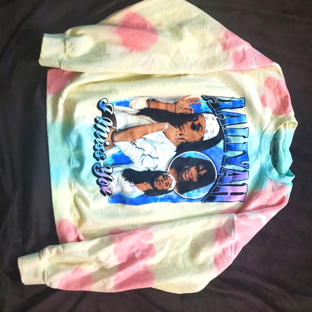 AALIYAH SWEATER